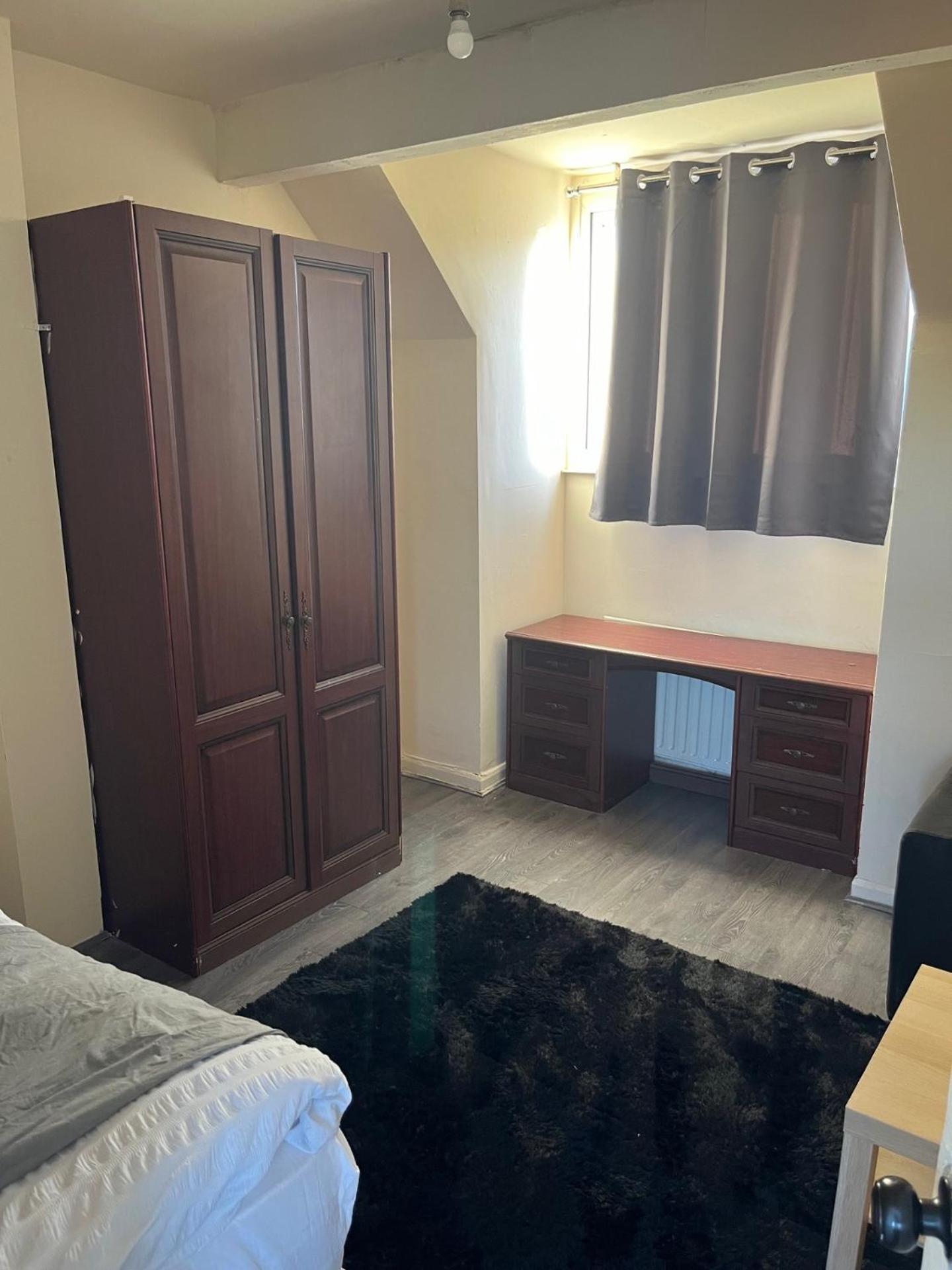 Georgian Double Near City Centre Guest house *